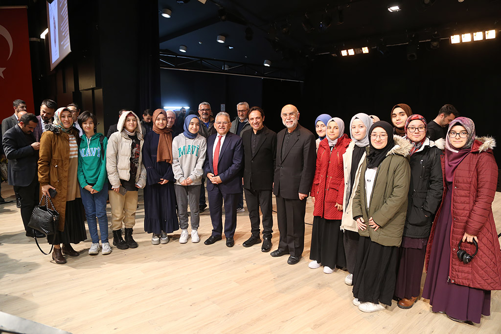 01.12.2023 - Danişmend Hükümdarı Melik Mehmet Muhammed Anma Programı Fatih Koca Konseri