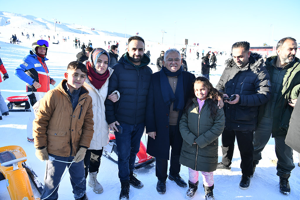 02.01.2026 başkan memduh büyükkılıç erciyes kayak merkezi ziyaret
