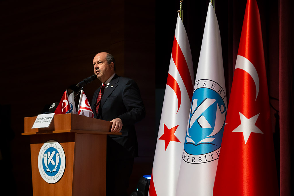 04.02.2020 - K.K.T.C. Başbakanı Ersin Tatar Mavi Vatanda KKTC'nin Rolü Konferansı