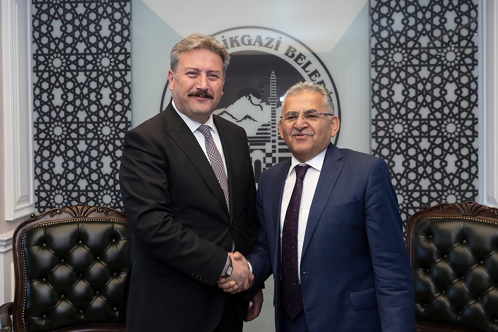 05.04.2019 - Başkan Büyükkılıç,  Meligazi Belediye Başkanı Mustafa Palancıoğlu'na Hayırlı Olsun Ziyaretinde Bulundu