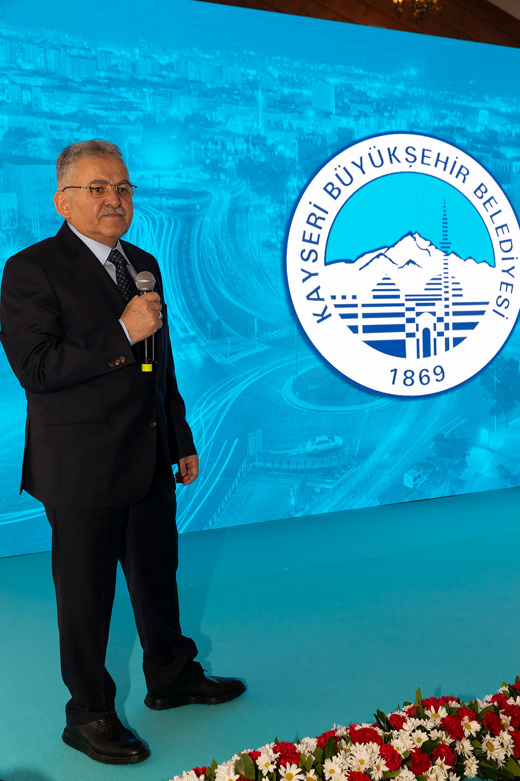 09.01.2020 - Başkan Büyükkılıç Erciyes Kardanadam Tesislerinde 2019-2020 Değerlendirme Basın Toplantısı