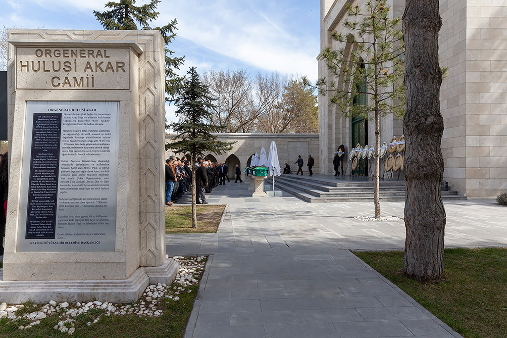 09.03.2020 - Nuh Mehmet Ulubaşoğlu Hulusi Akar Camii Cenaze Namazı