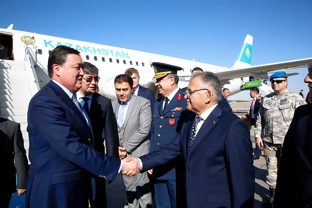 09.11.2019 - Kazakistan Başbakanı Askar Mamin Kayseri Şehir Hastanesi İnceleme