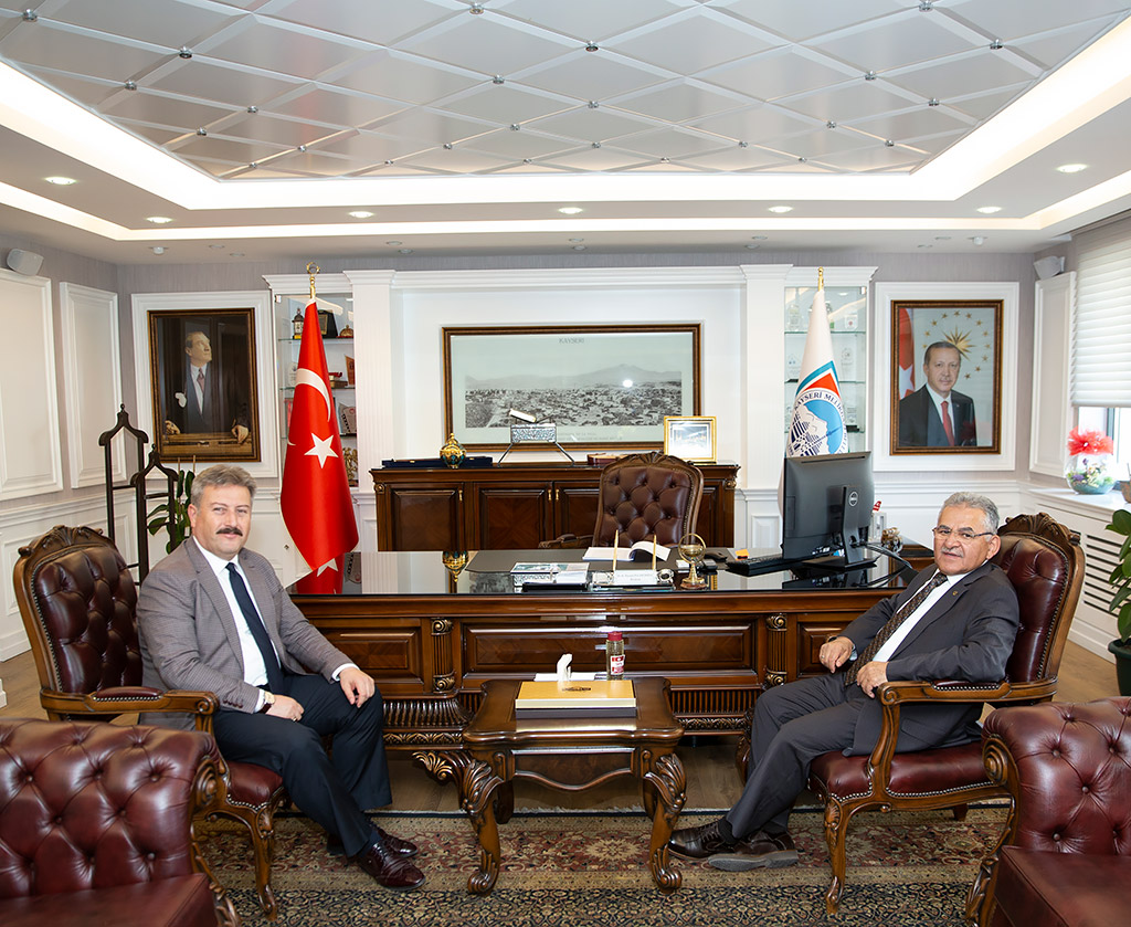11.11.2019 - Başkan Memduh Büyükkılıç Melikgazi Belediye Başkanı Mustafa Palancıoğlu'nu Ziyaret Etti