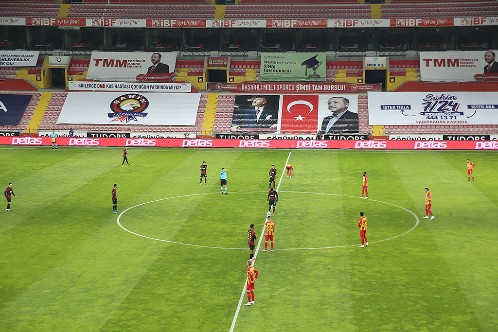 13.03.2021 - Kayserispor - Galatasaray Fotbol Müsabakası