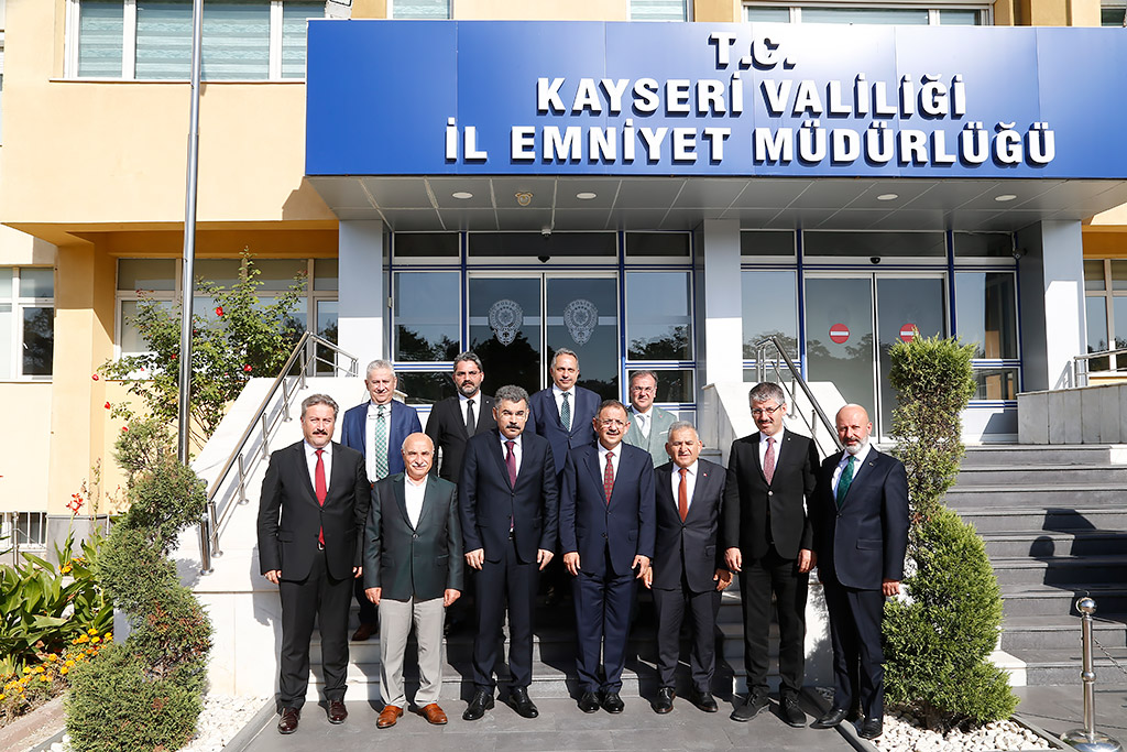14.10.2019 - Başkan Memduh Büyükkılıç, İl Emniyet Müdürü Kamil Karabörke'ye Hayırlı Olsun Ziyaretinde Bulundu