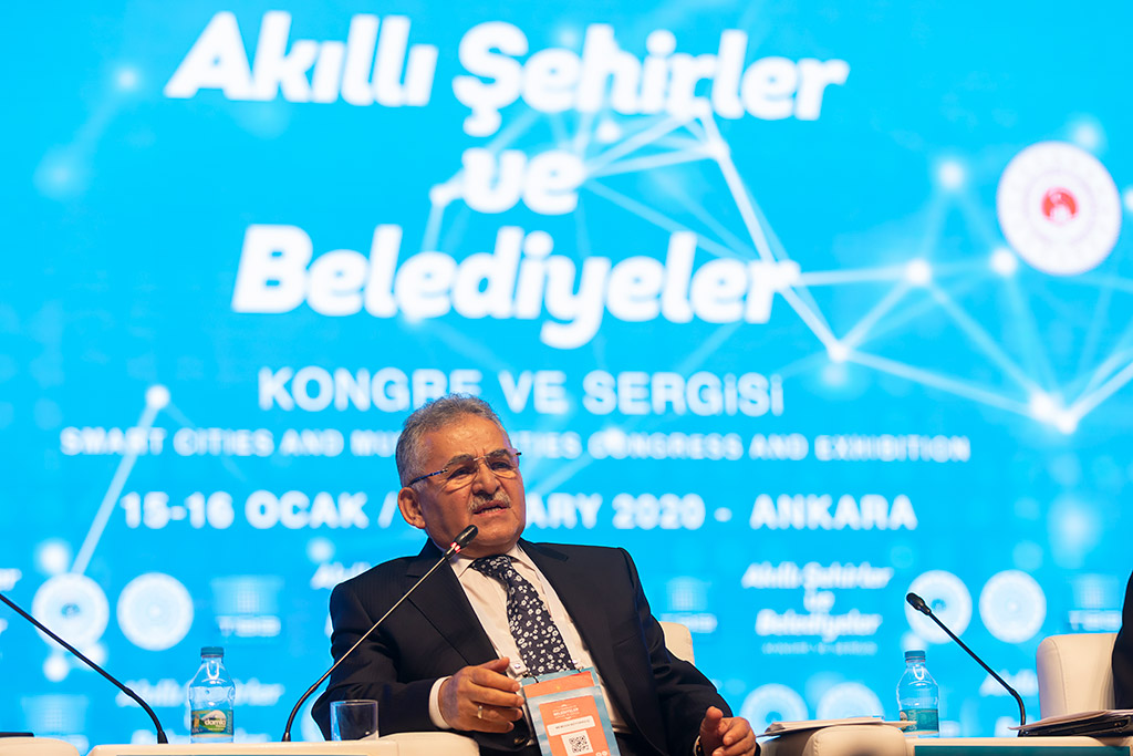 15.01.2020 - Başkan Büyükkılıç Ankarada Düzenlenen Akıllı Şehirler Çalıştayında Sunum Yaptı