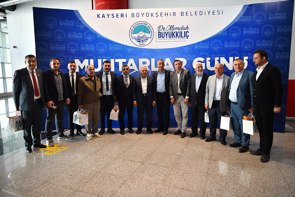 18.10.2024 - Başkan Büyükkılıç Kayseri'nin Tüm Muhtarlar İle Toplantı