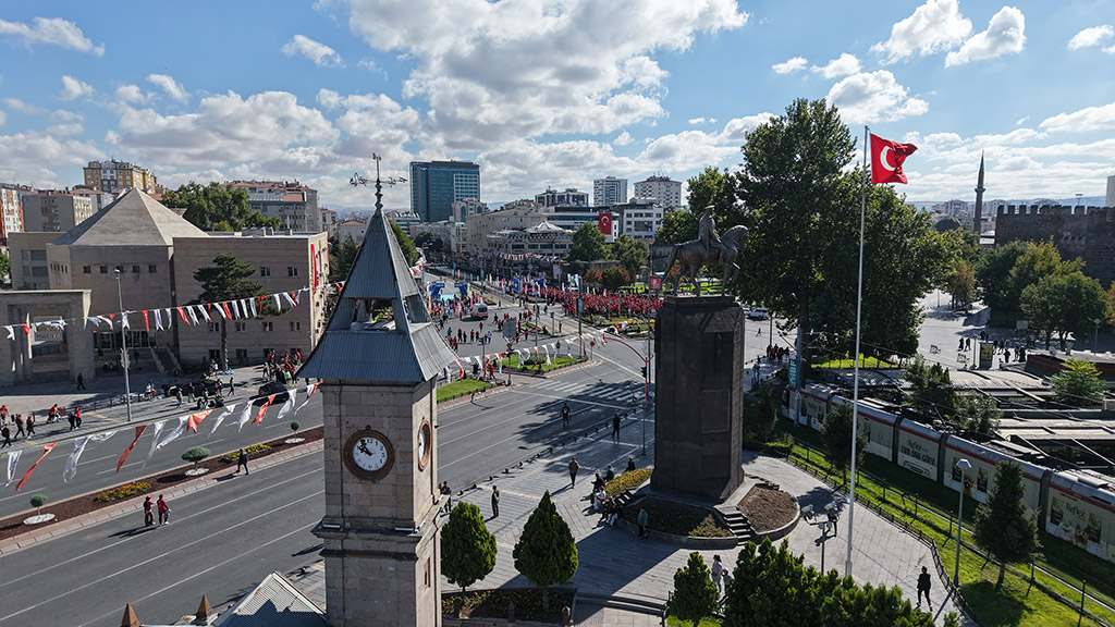 21.09.2025 5inci uluslararası kayseri yarı maratonu 10 k 20 k ve halk koşuları 2