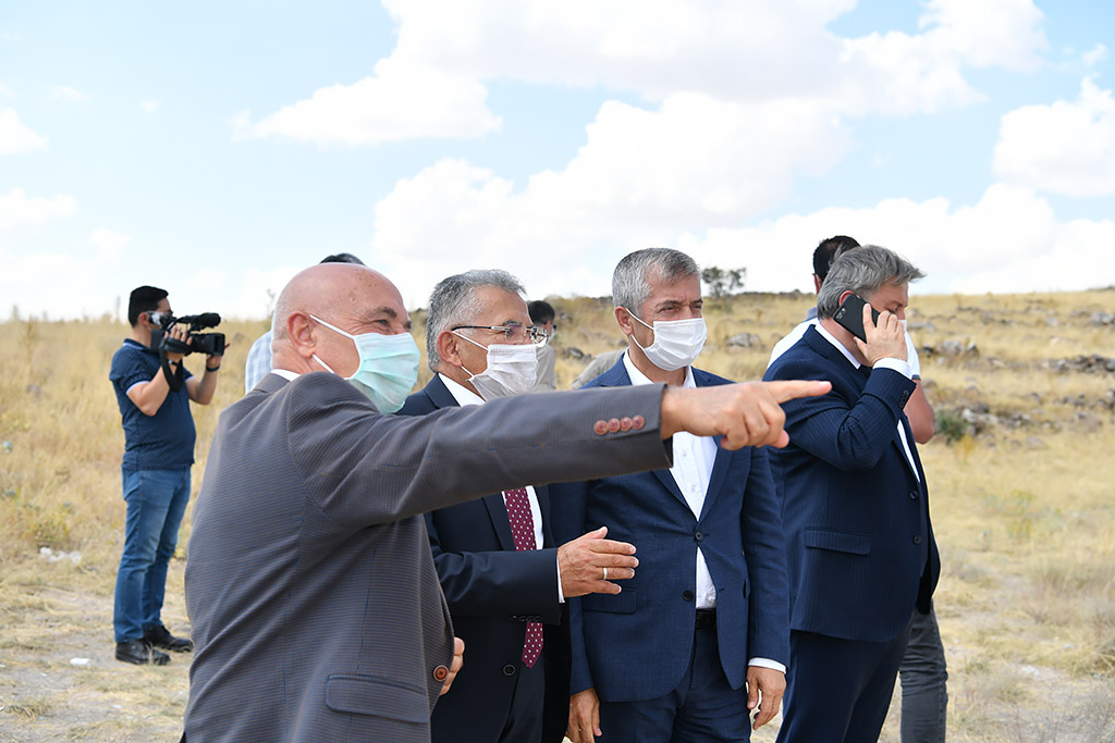 22.08.2020 - Gaziantep Şahinbey Belediye Başkanı Mehmet Tahmazoğlu İle Gecekondu Önleme Bölgesinde İnceleme
