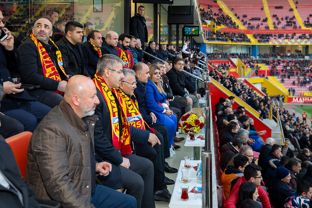 22.12.2019 - İ.M. Kayserispor  - Başakşehir Futbol Müsabakası