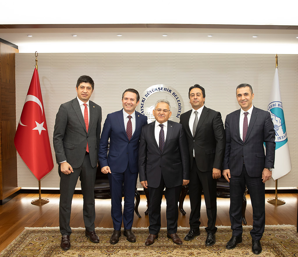 25.09.2019 - Kayserigaz Genel Müdürü Dinçer Akbaba Başkan Memduh Büyükkılıç'ı Ziyaret Etti