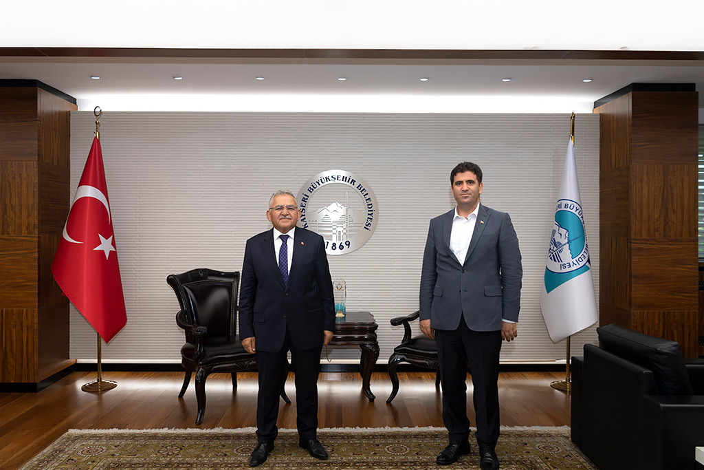 30.07.2020  - Hamdi-Turşucu, Kütüphaneler ve Yayımlar Genel Müdüründen Başkan Memduh Büyükkılıç'a Ziyaret