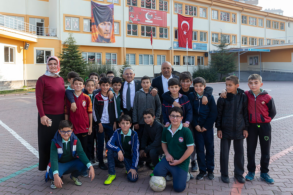 30.10.2019 - Başkan Büyükkılıç Fatma -  Mustafa Hasçalık İlköğretim Okulunu Ziyaret Etti