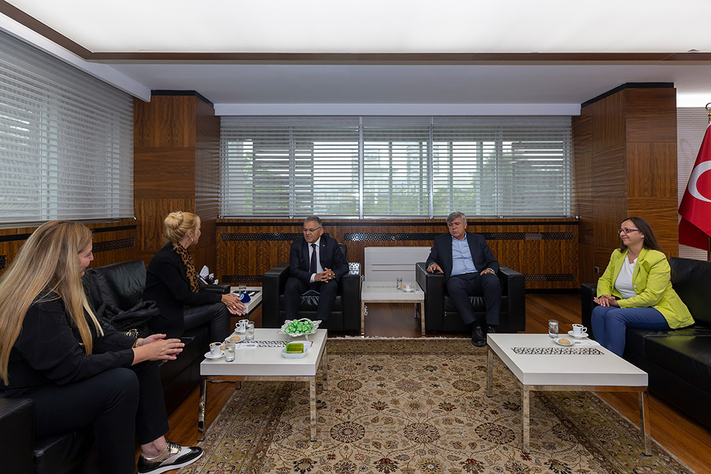 25.09.2019 - Balçiçek İlter Başkan Büyükkılıç'ı Ziyaret Etti