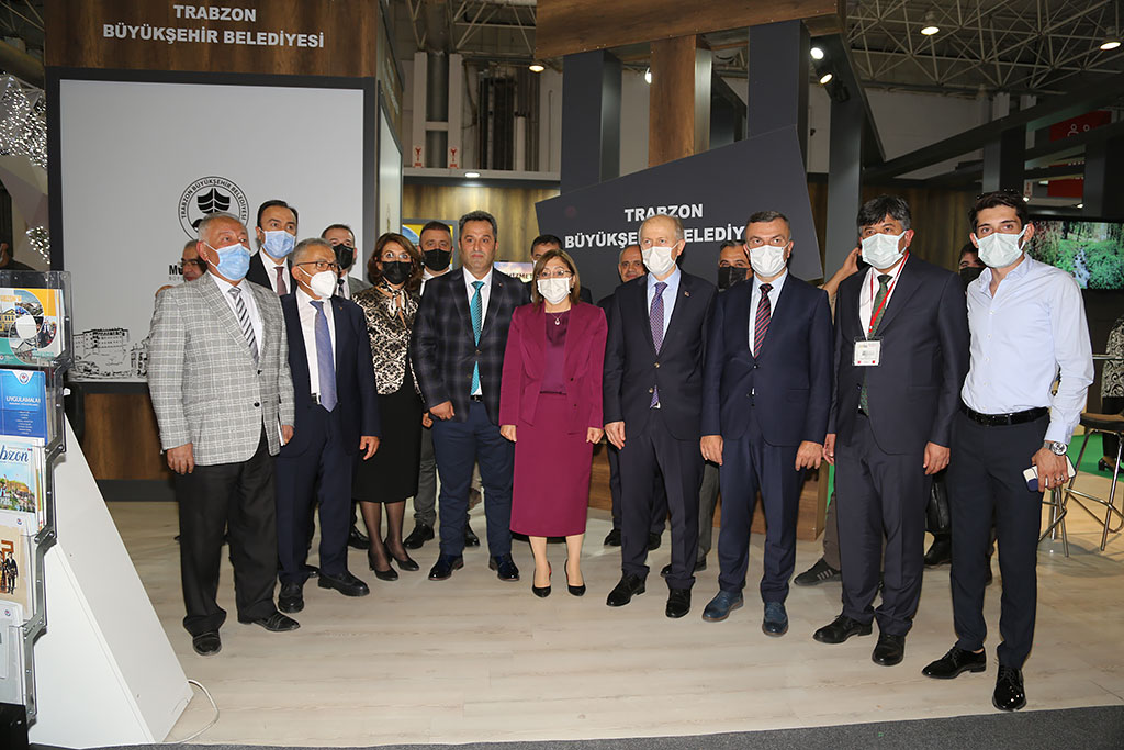 06.10.2021 - Başkan Büyükkılıç  Türkiye Belediyeler Birliği Expobel Çevre Şehircilik ve Teknolojileri Fuarı Gezi